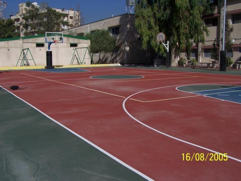 American School cushioned basketball courts